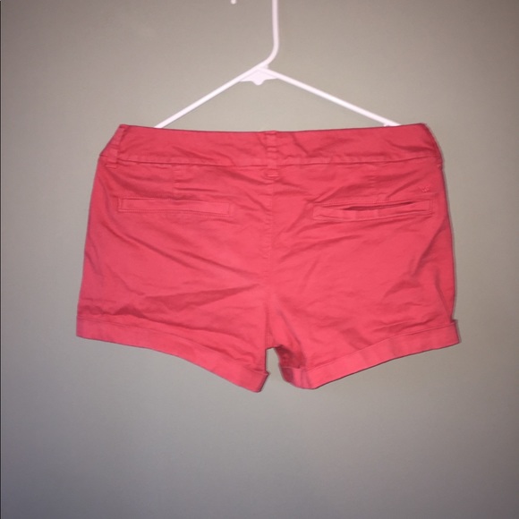 American Eagle rust coloured shorts - Picture 3 of 3